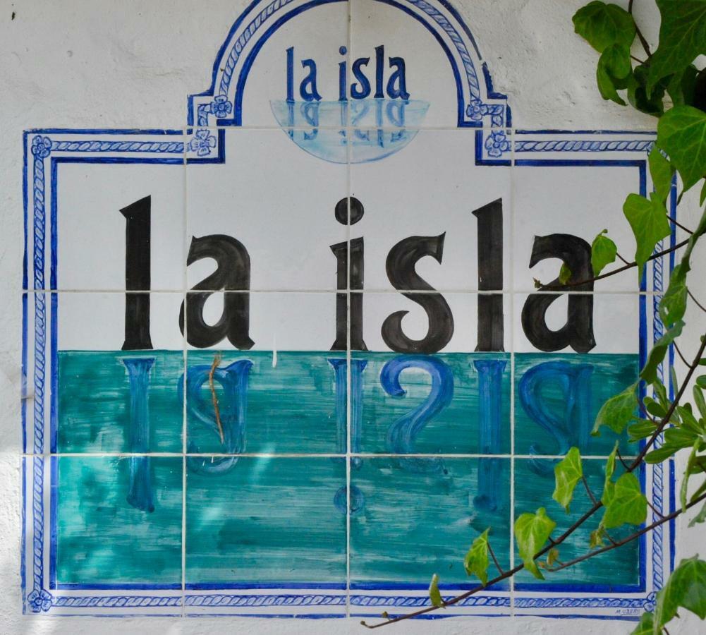 Luxury Apartment In La Isla, Walking Distance To Puerto Banus Марбелья Екстер'єр фото