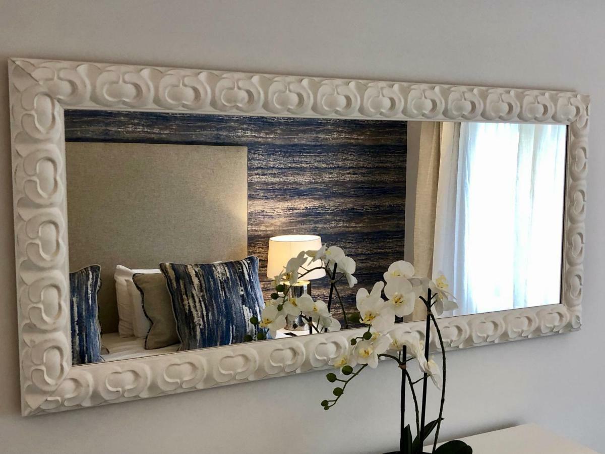 Luxury Apartment In La Isla, Walking Distance To Puerto Banus Марбелья Екстер'єр фото