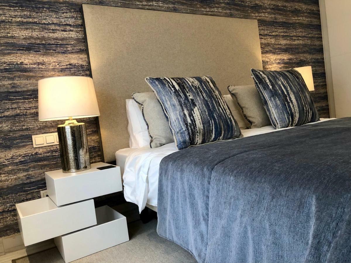 Luxury Apartment In La Isla, Walking Distance To Puerto Banus Марбелья Екстер'єр фото