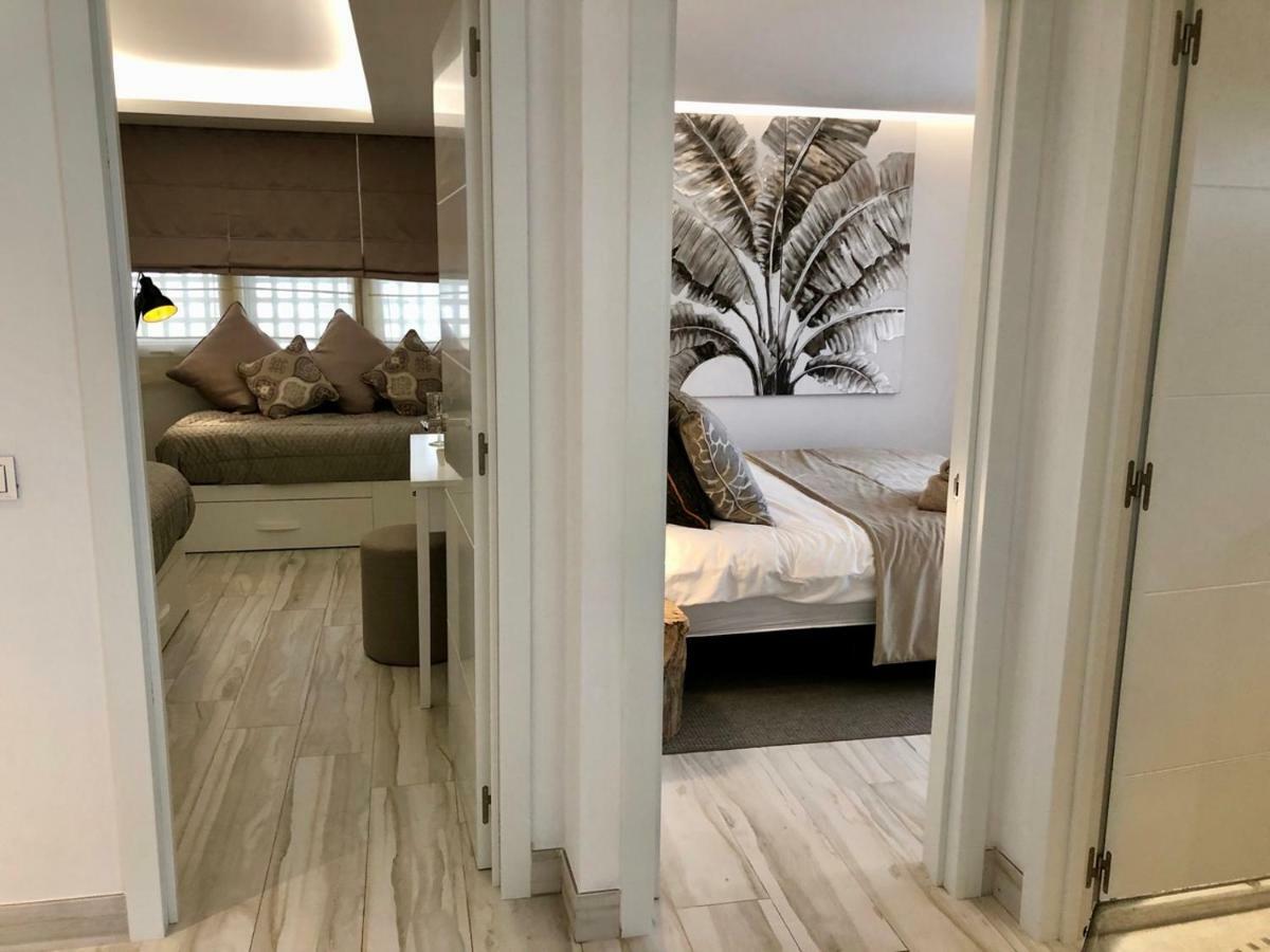 Luxury Apartment In La Isla, Walking Distance To Puerto Banus Марбелья Екстер'єр фото